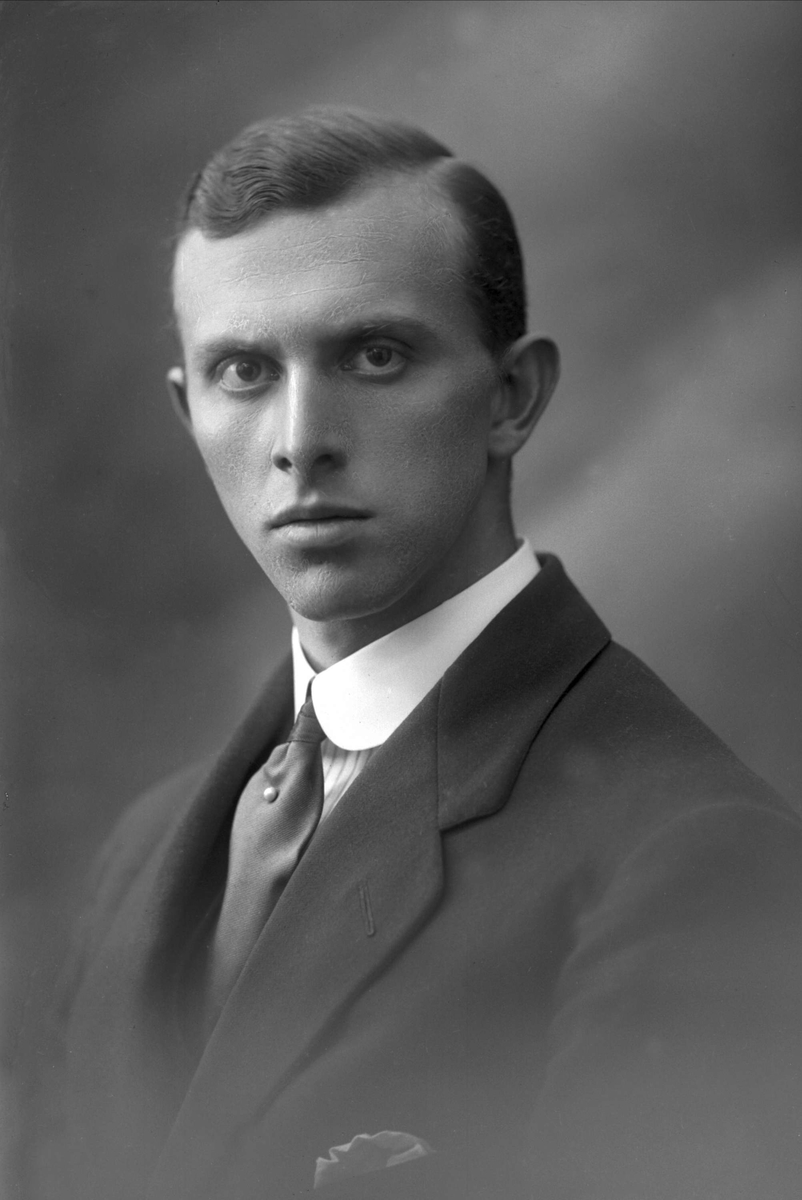 Gustav Borgen, NFB.37221