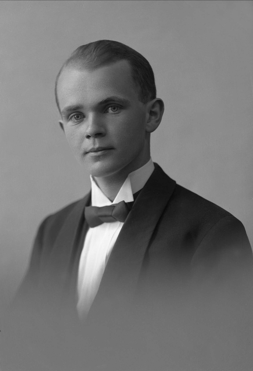 Gustav Borgen, NFB.47754