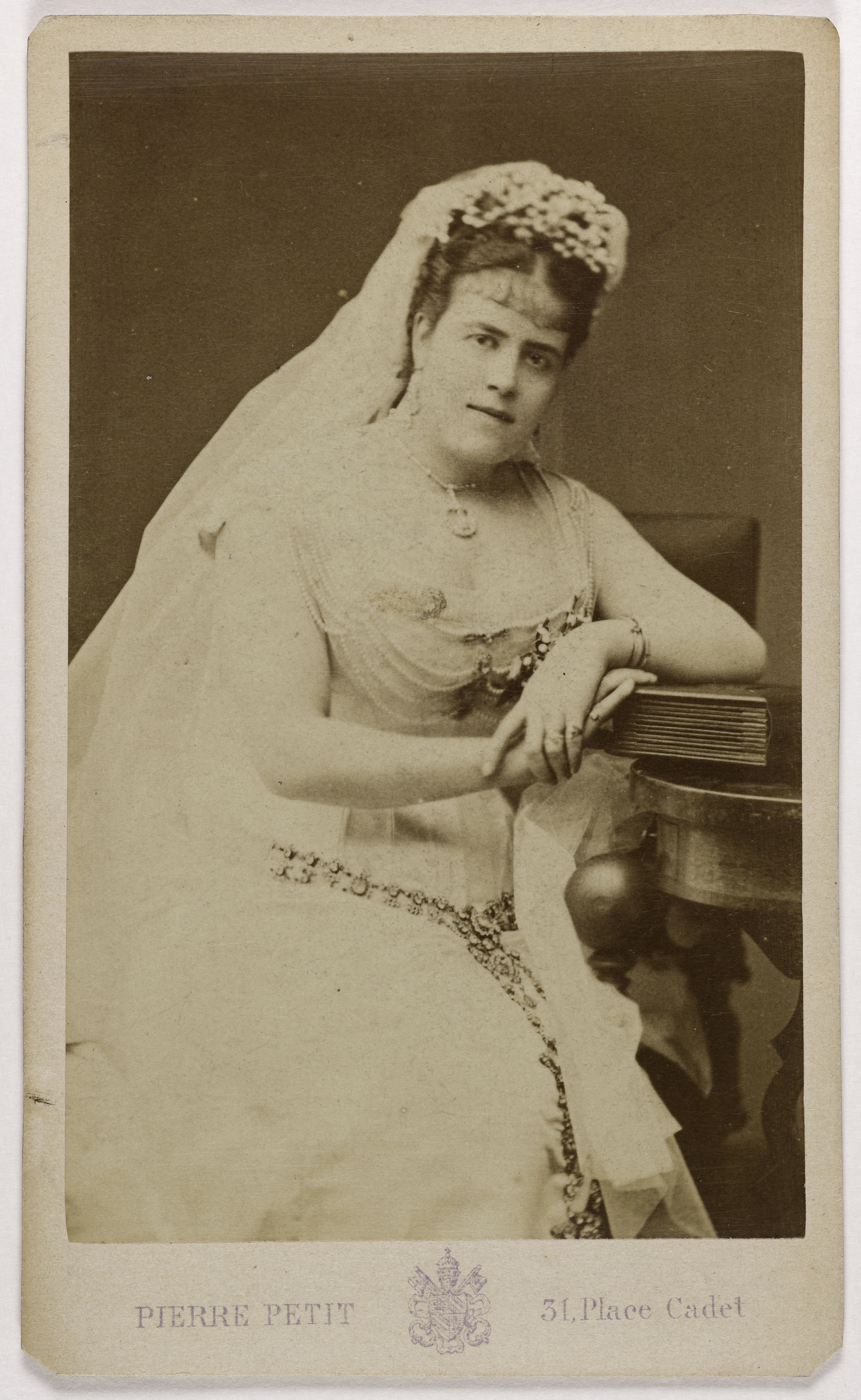 Pierre Petit, Portrait de Rosine Bloch (1844-1891) (chanteuse lyrique)