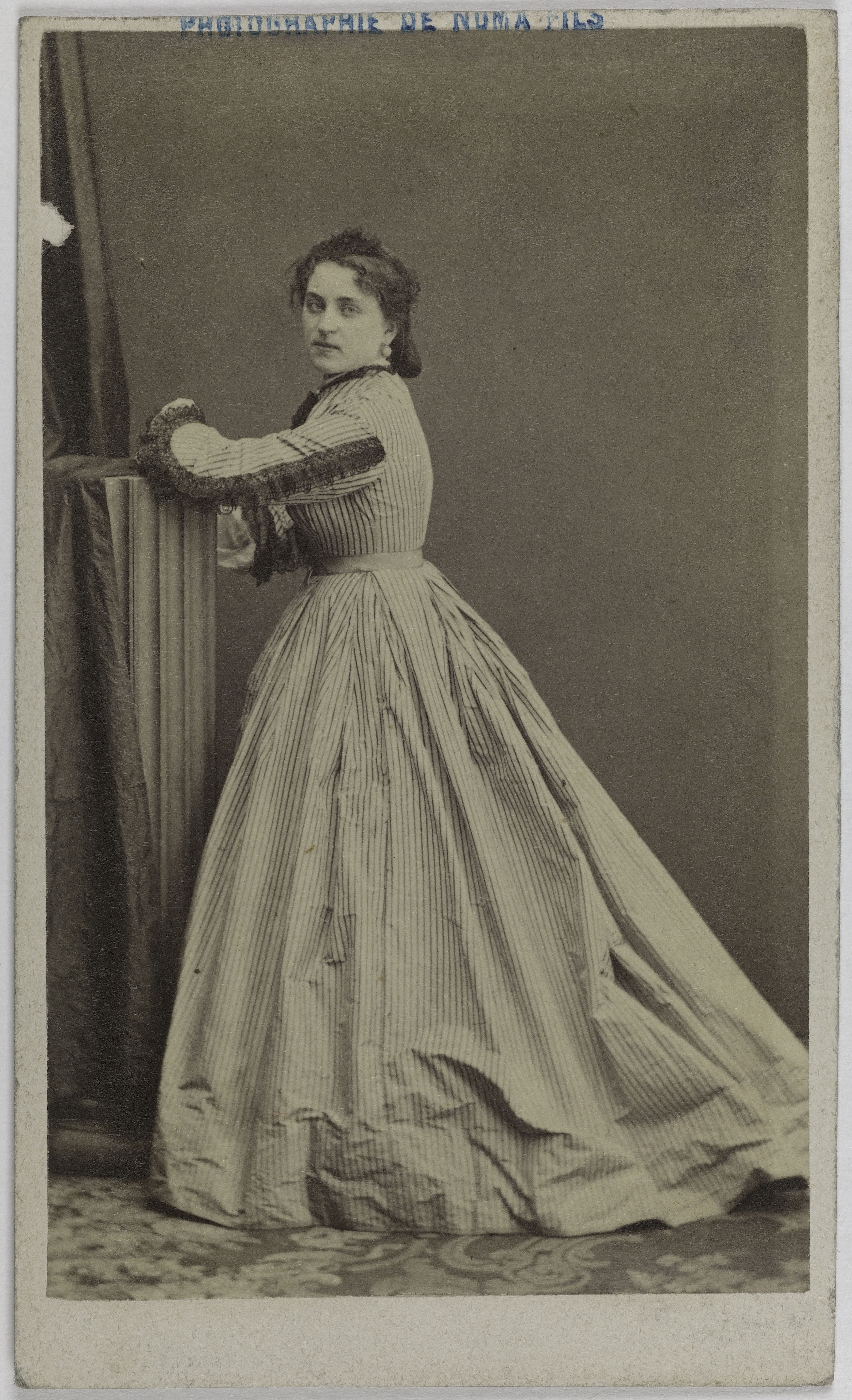Numa Fils, Portrait d'Adeline Blanche Pierson, (1842-1919), (actrice)