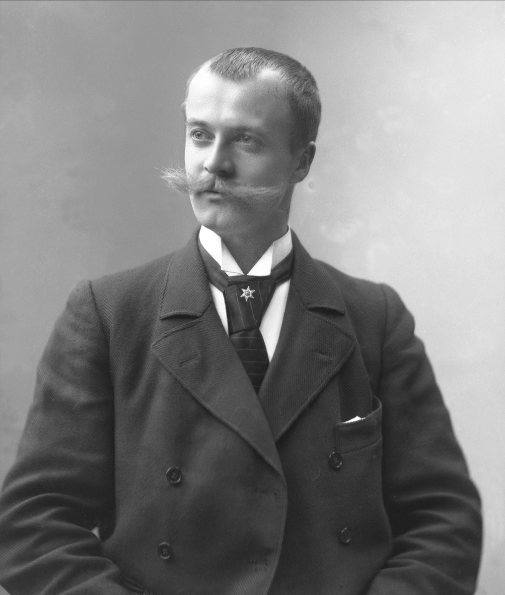 Gustav Borgen, Portrett, Axel Dammann.