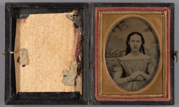 Unknown, [Portrait of a Young Woman]