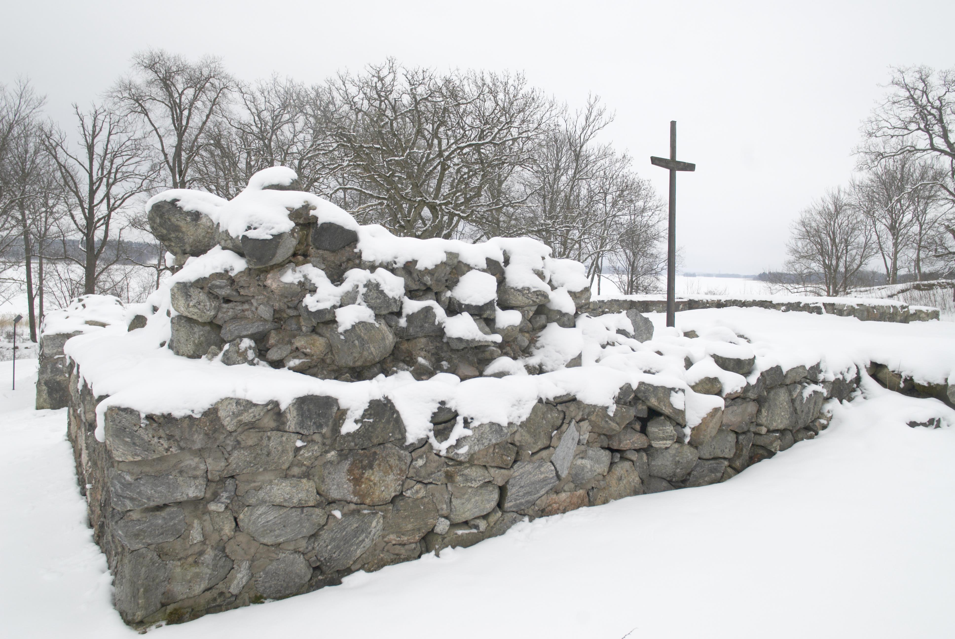 Bengt A Lundberg, Vårfruberga klosterruin