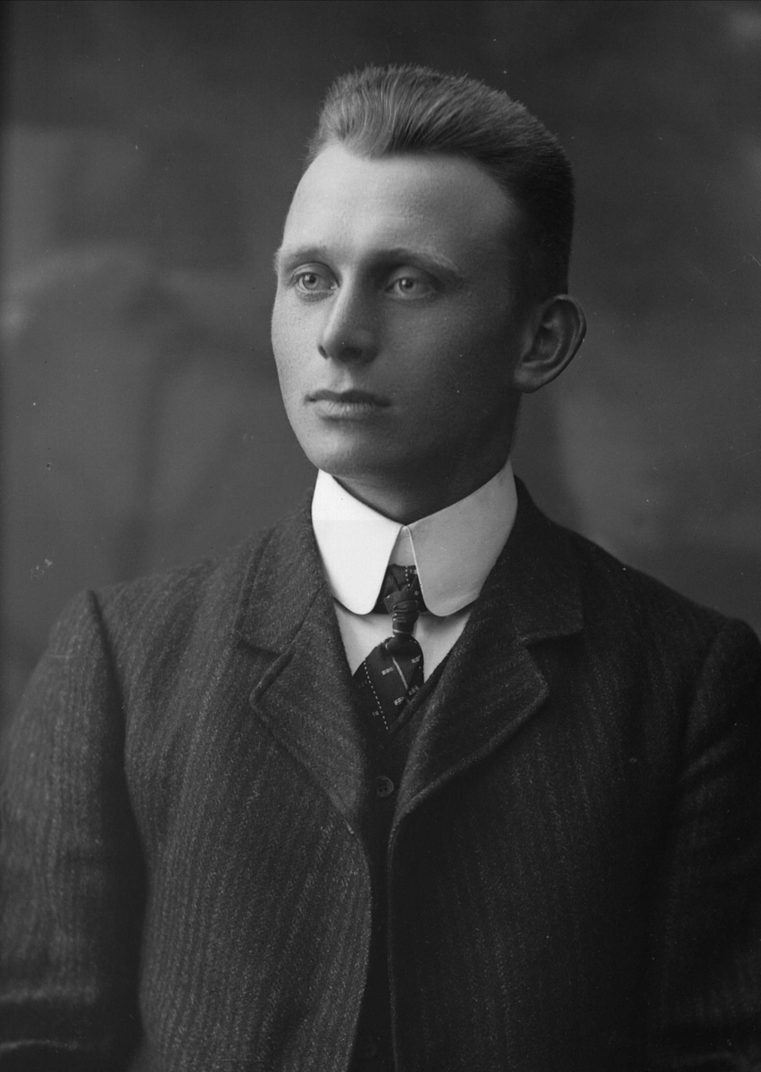 Gustav Borgen, NFB.49220