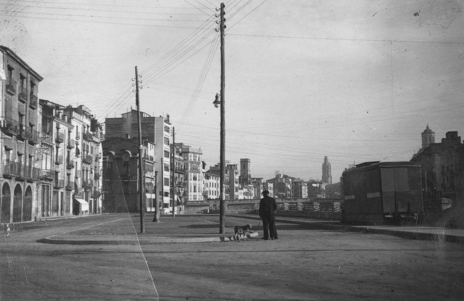 Desconegut, [Rambla Pi i Margall]