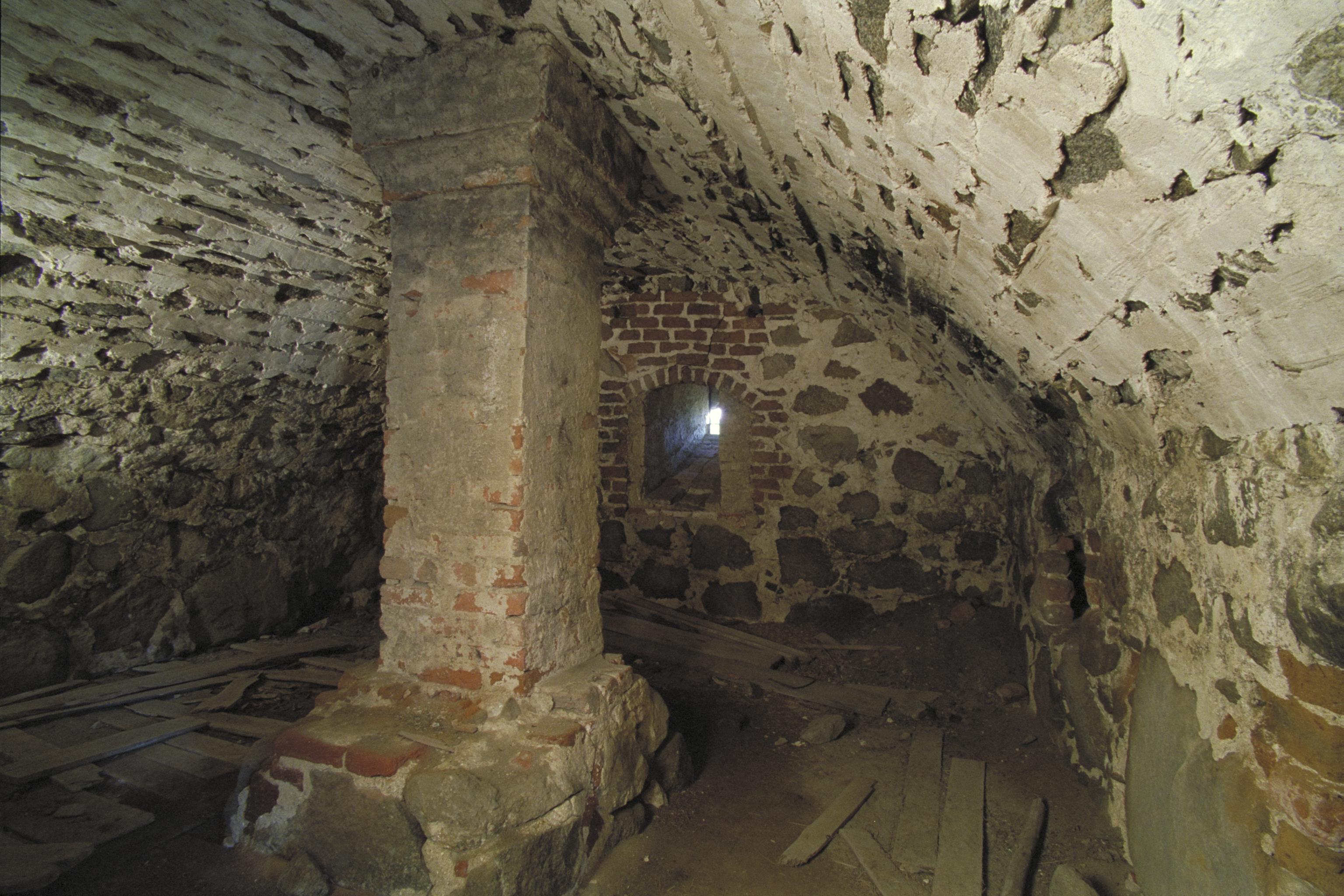 Bengt A Lundberg, Utö hus