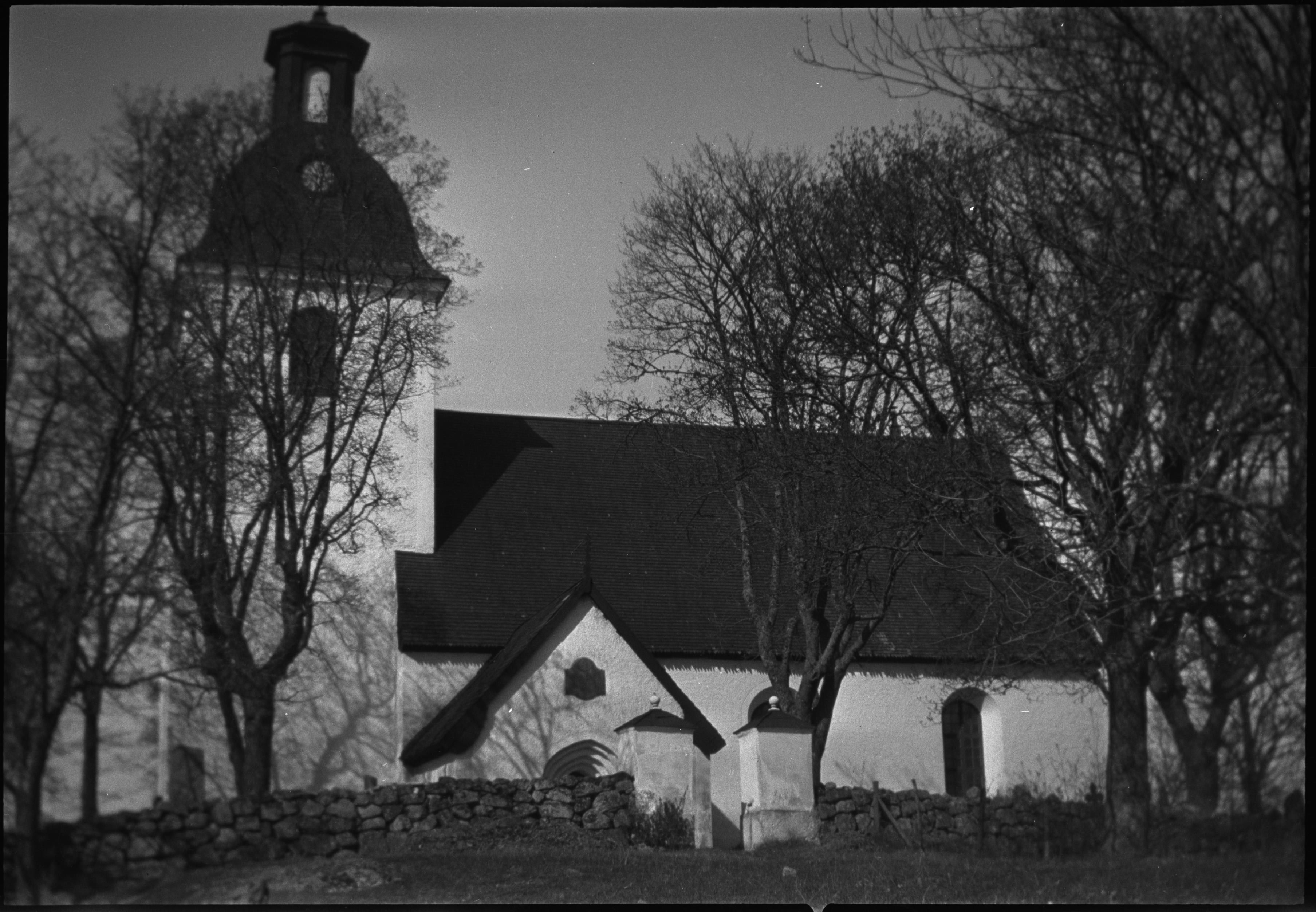 Berit Wallenberg, Husby-Sjutolfts kyrka