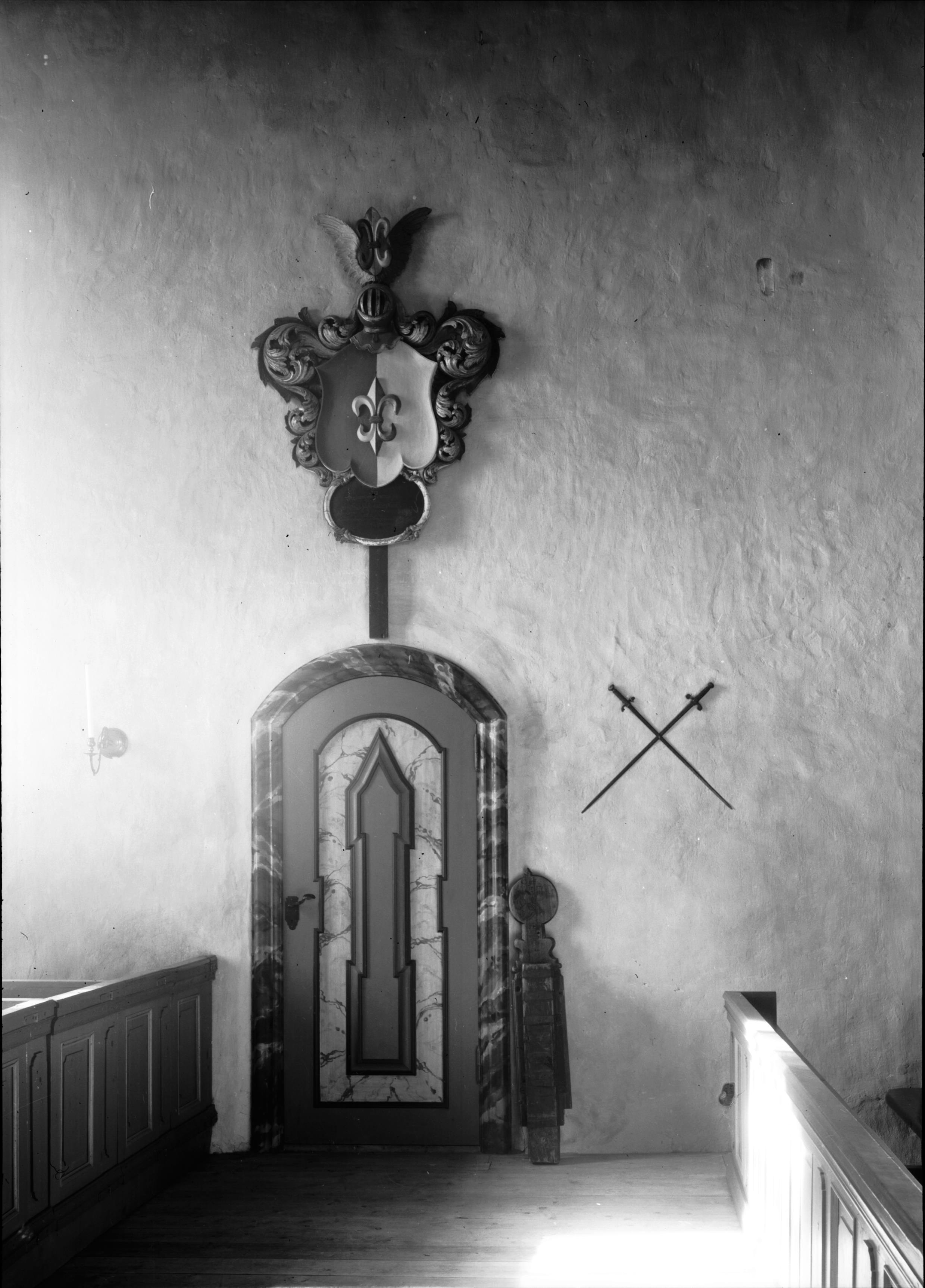 Iwar Anderson, Ovikens gamla kyrka