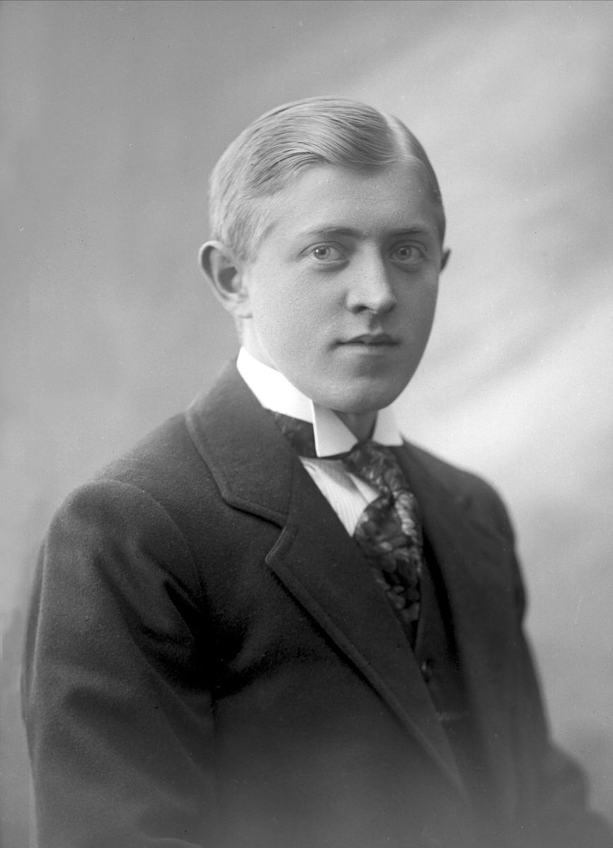 Gustav Borgen, NFB.30394