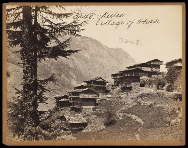 Francis Frith, Kulu.  Village of Chak