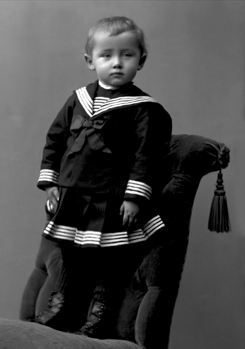 Gustav Borgen, NFB.30982