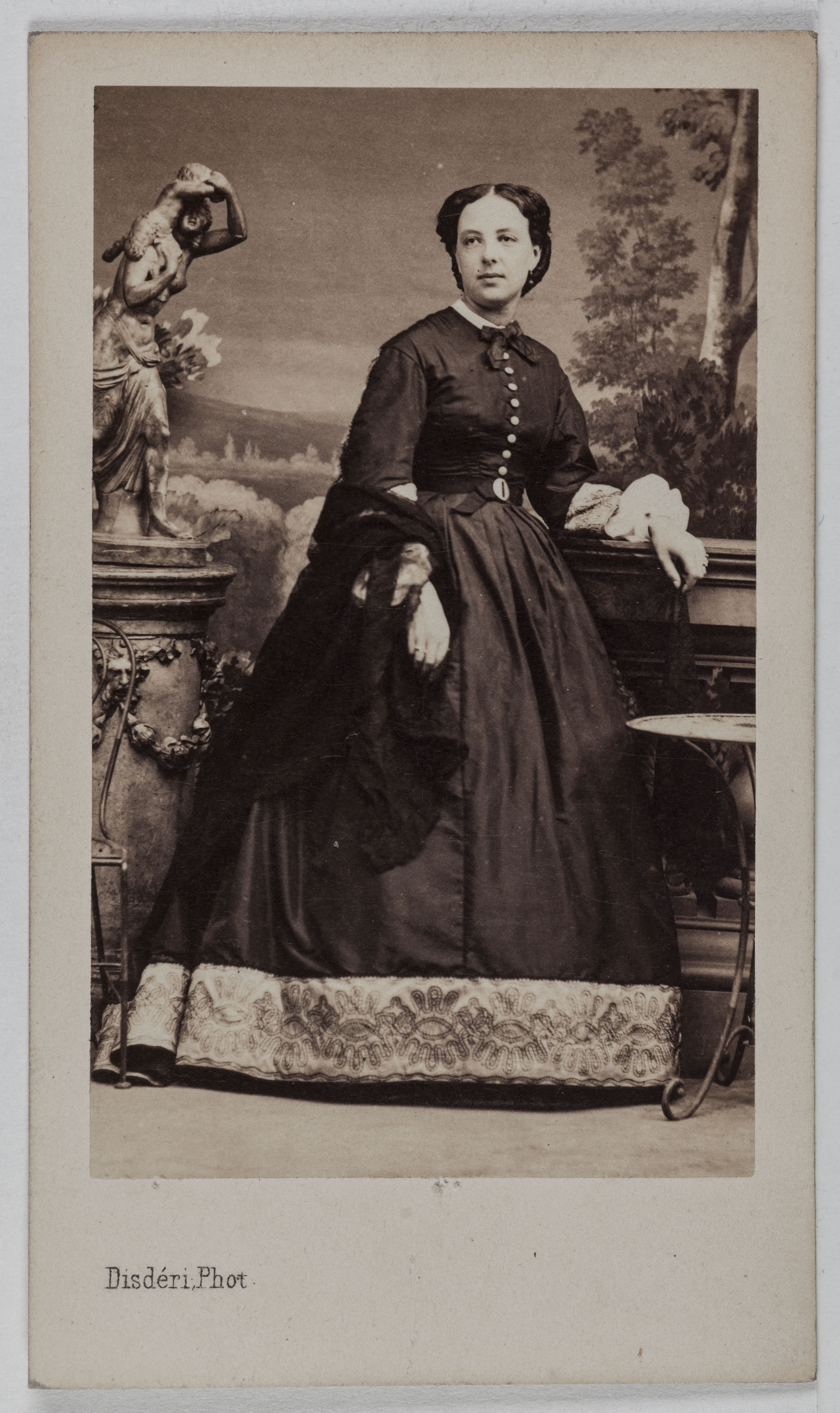 André-Adolphe-Eugène Disdéri, Portrait de Lloyd Marie, (Marie Emilie Jolly, dite), (ép. Georges Vibert), (1842-1897), (actrice)