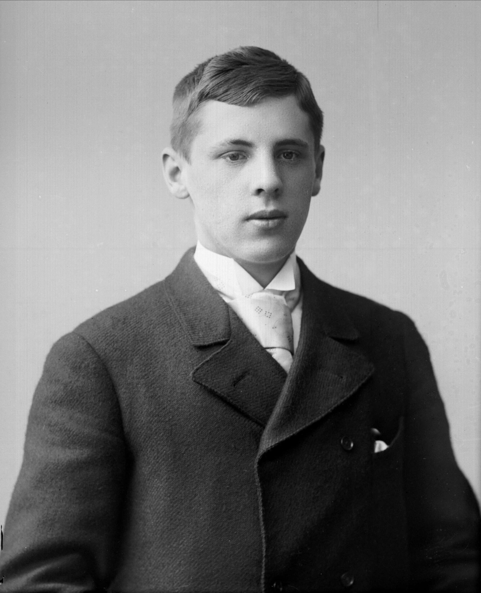 Gustav Borgen, NFB.37376