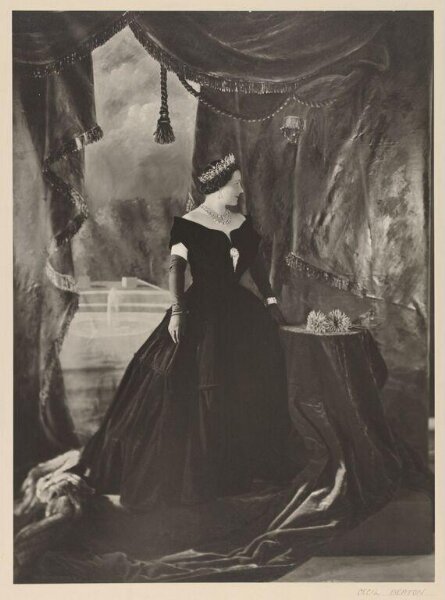 Beaton, Cecil (Sir), Photograph