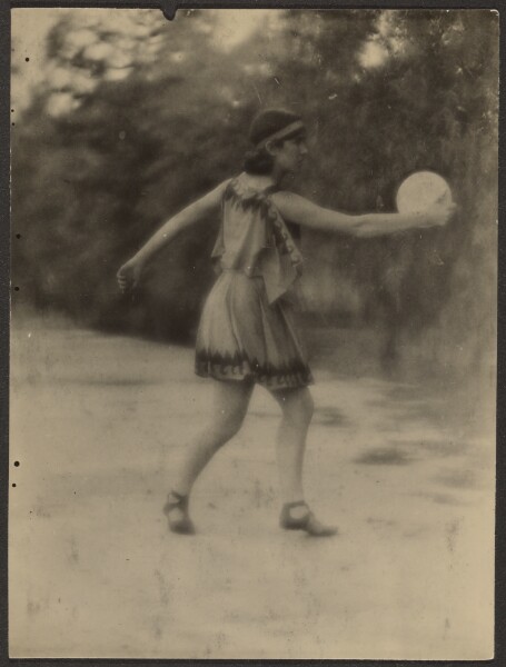Louis Fleckenstein, [Dancer with Discus]