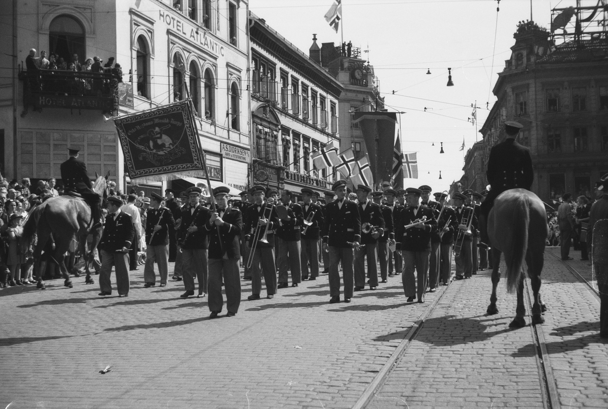Anders Beer Wilse, Prot: 17. mai Sinsen Ungdomskorps