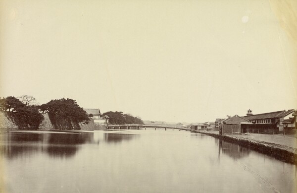 Felice Beato, Bridge to the Tycoons Palace, Yedo