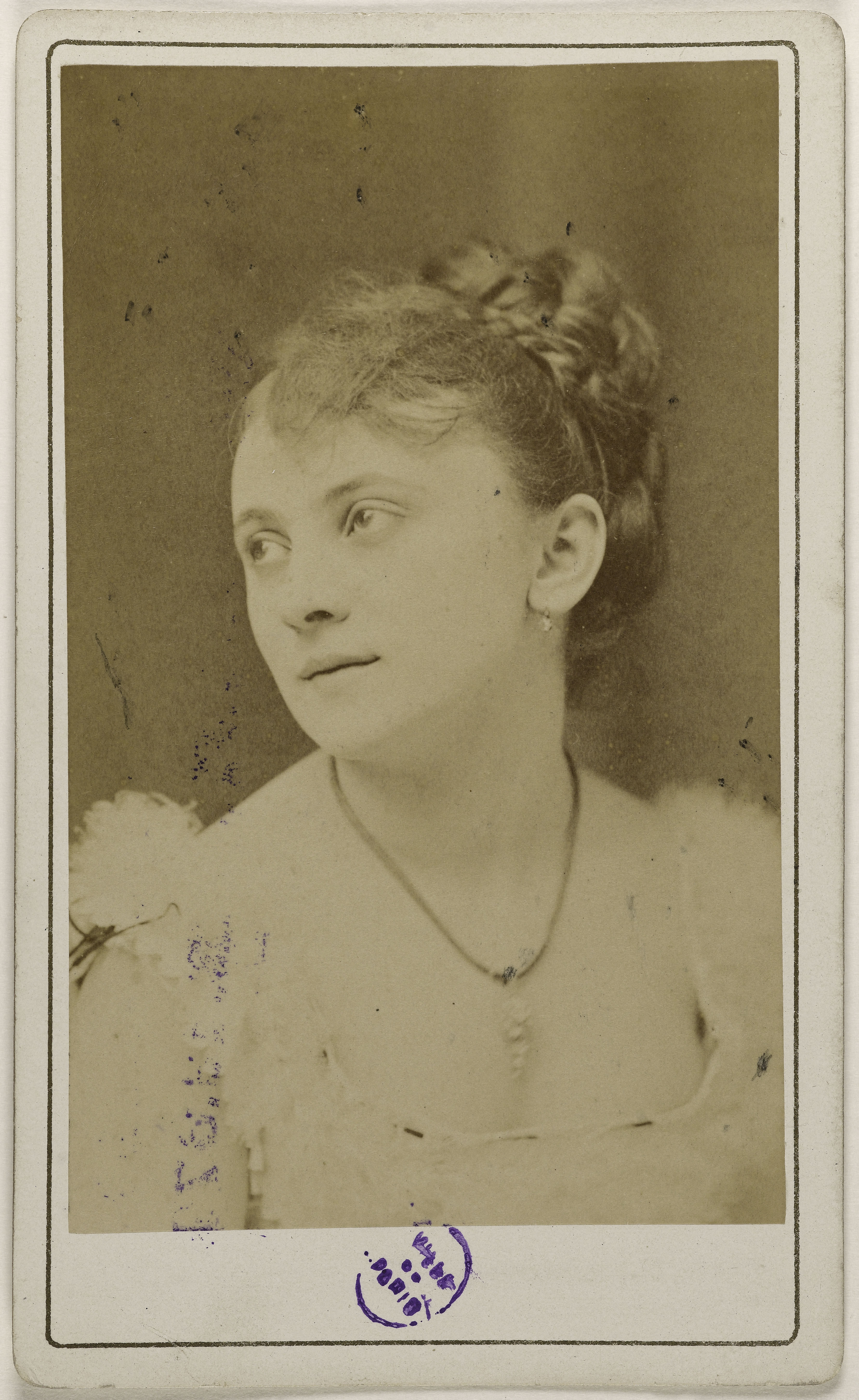 Gaston & Mathieu, Portrait de Beaumaine (ou Baumaine), Juliette, (danseuse)