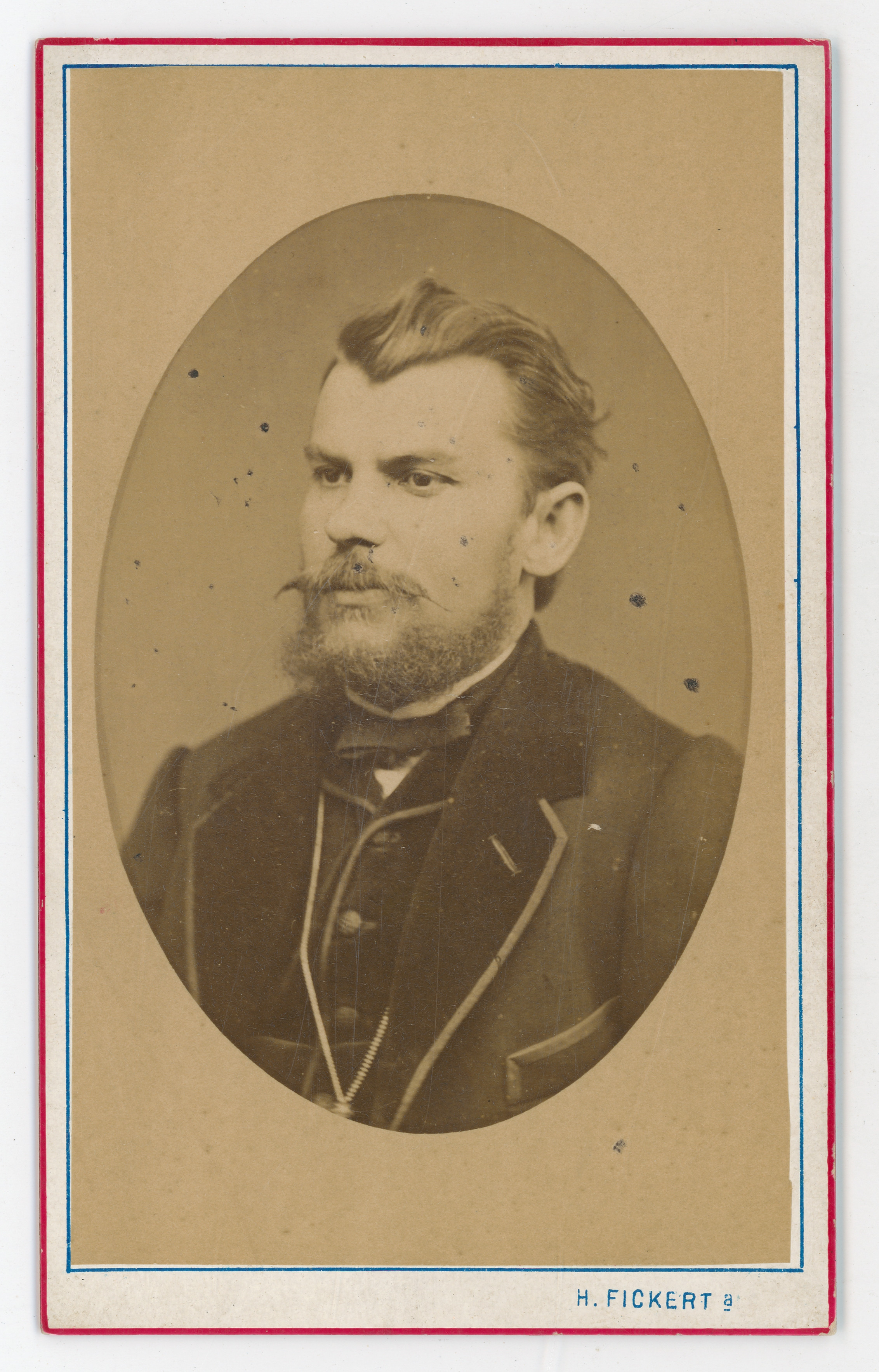 Herman Fickert, Muškarac u ovalu