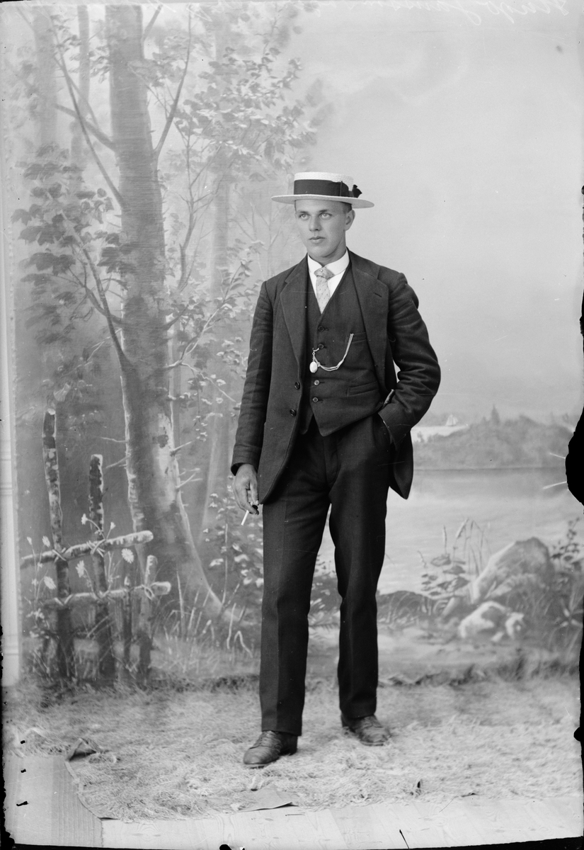 Skötsner-Edhlund, Hugo Jansson från Fagerön, Harg socken, Uppland 1918
