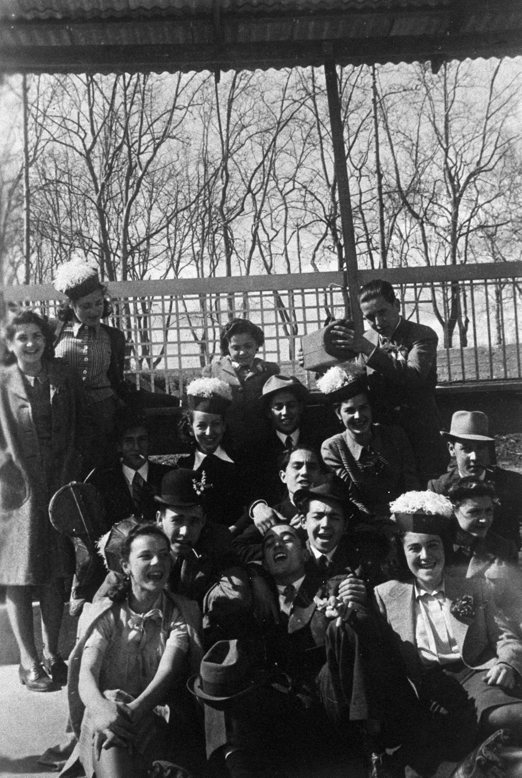 Desconegut, [Retrat d'alumnes de l'institut]