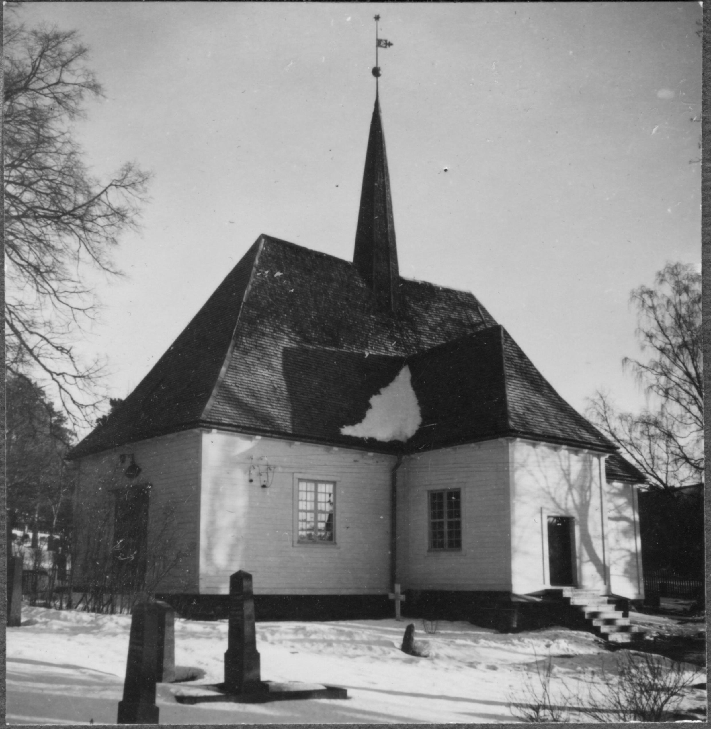 Nils Lagergren, Djurö kyrka