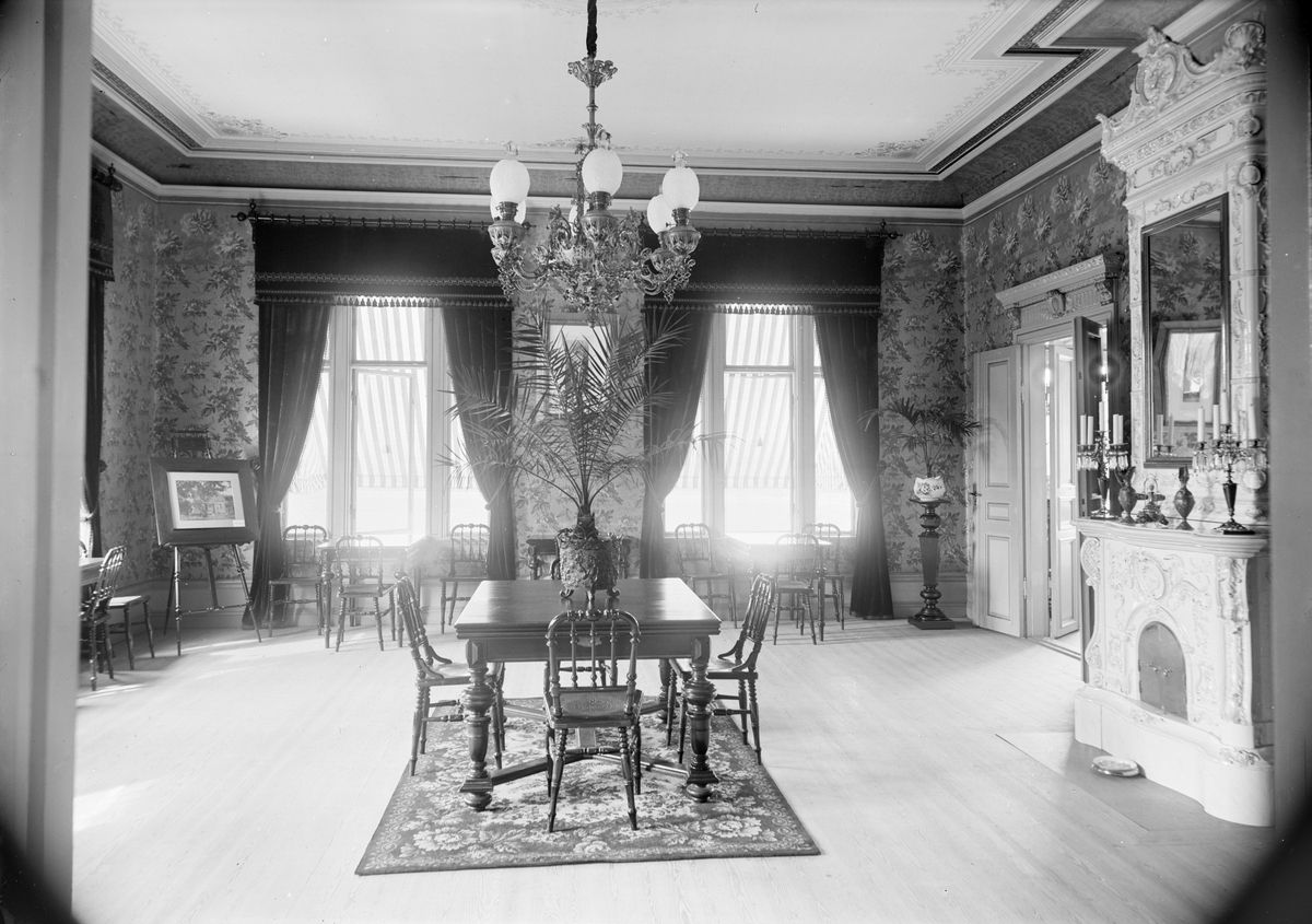 Henri Osti's Fotografiateliér, Grindstugan, Kåbo, Uppsala 1899