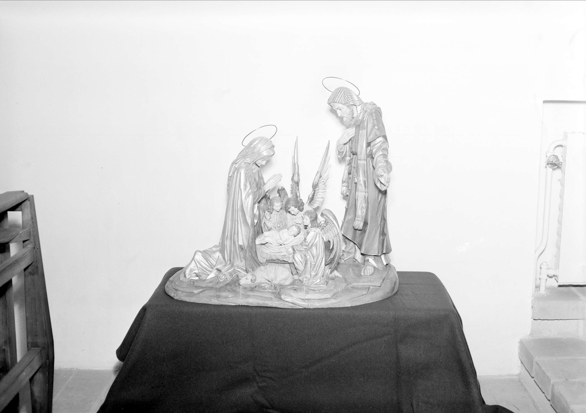 Gunnar Sundgren, Kyrkoskulptur, Katolska församlingen, Uppsala 1945