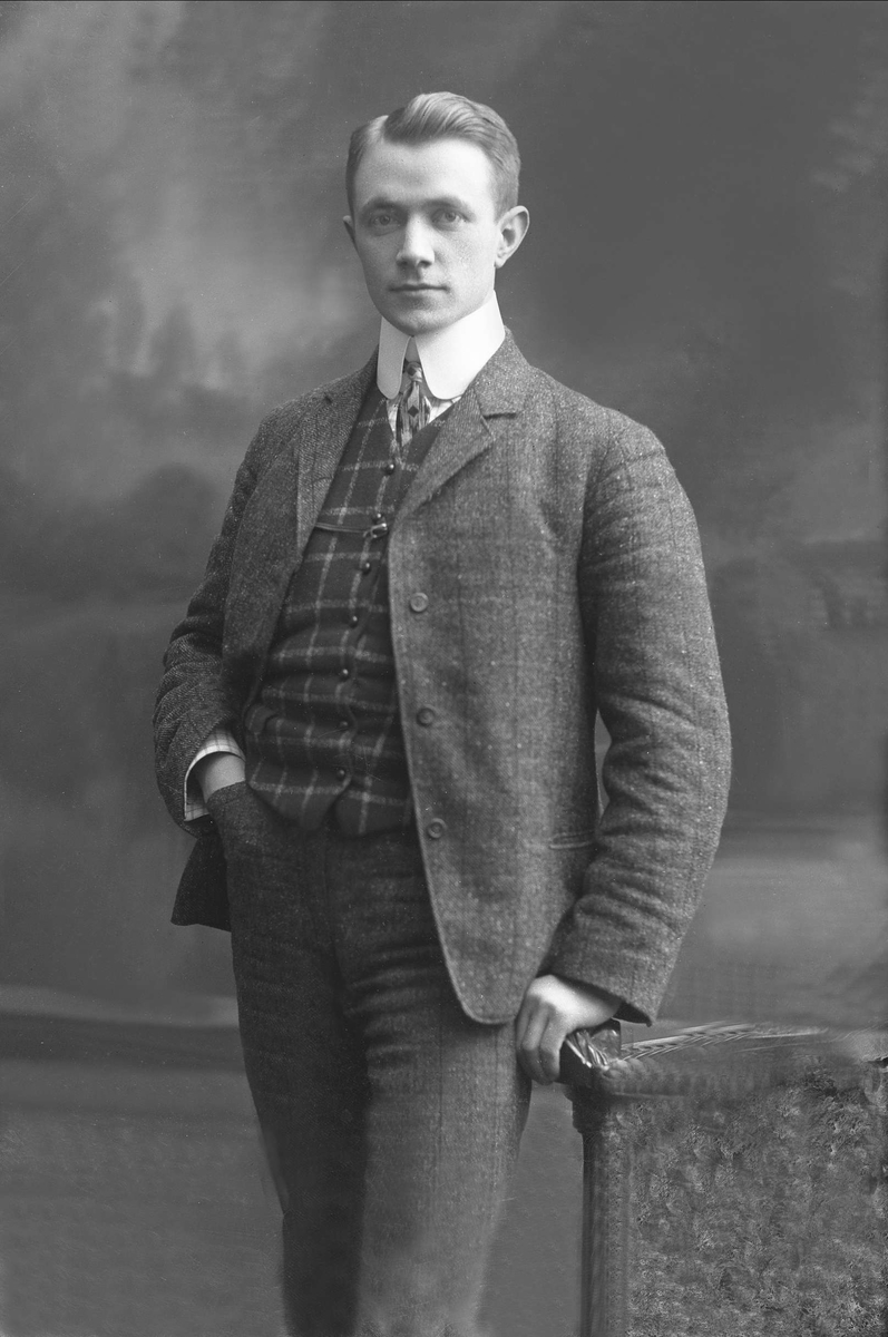 Gustav Borgen, NFB.46474