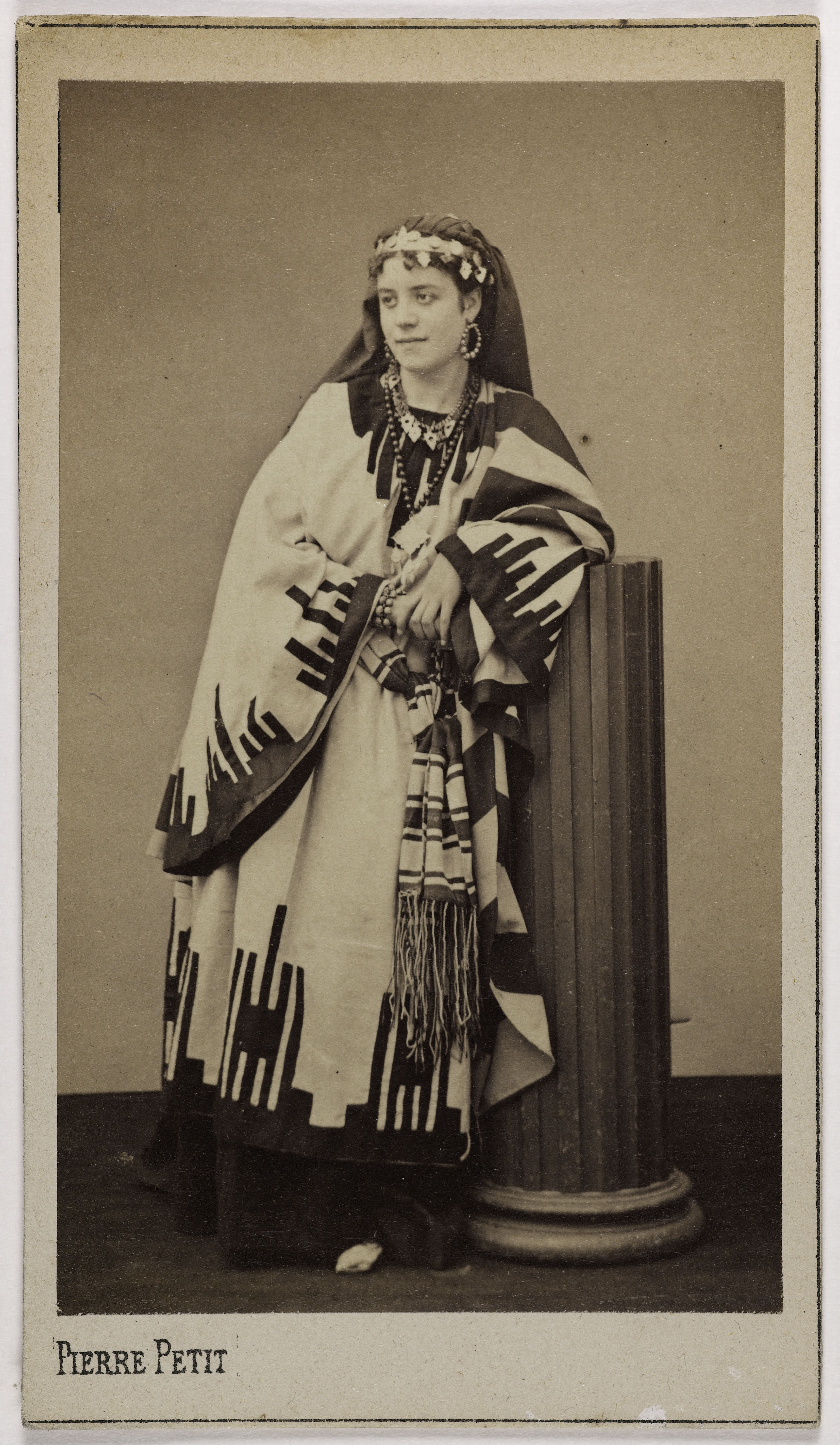 Pierre Petit, Portrait de Rosine Bloch (1844-1891) (chanteuse lyrique)