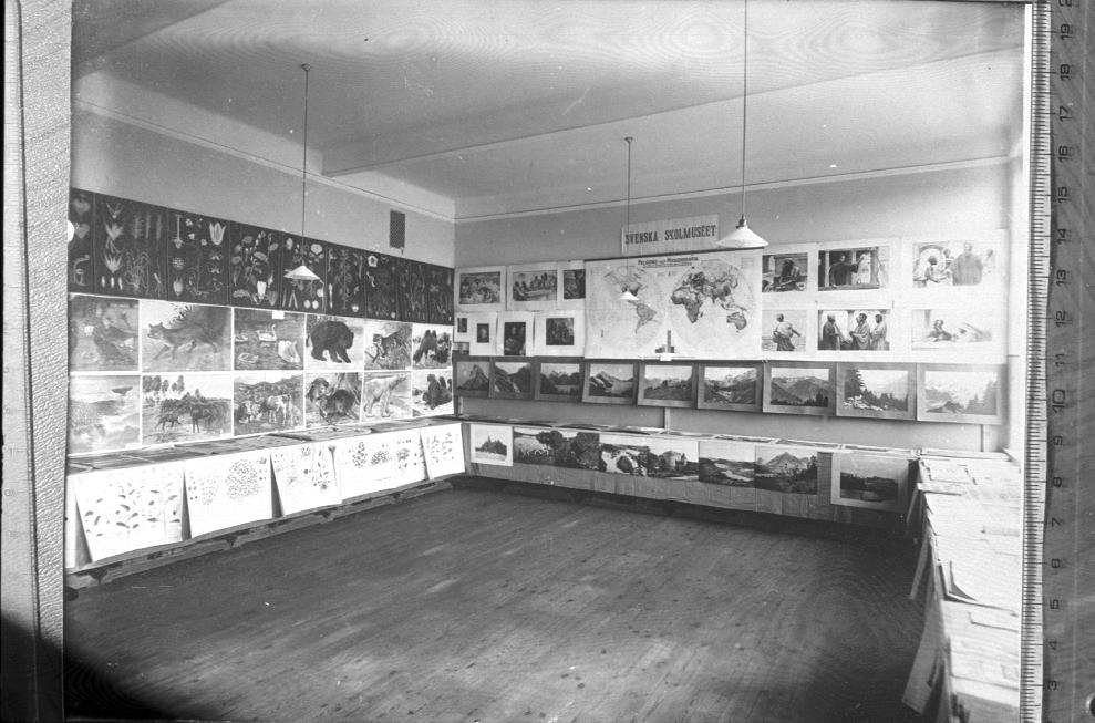 Unknown artist, Frans Svanström & Co., Stockholm: The School Museum exhibition in Falköping 14/7 1916.