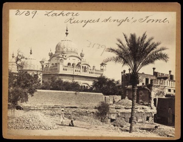 Francis Frith, Lahore.  Runjeet Singh's Tomb