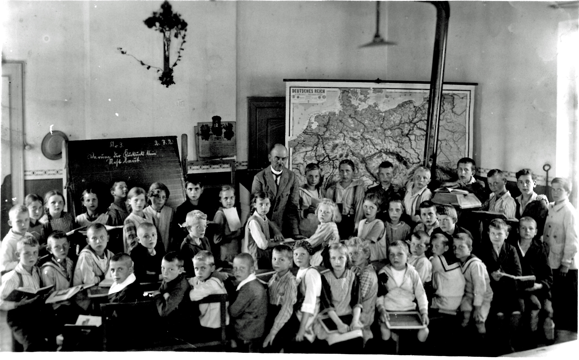 Philipp Knechtges, Klassenfoto kath. Volksschule Bodendorf 1928