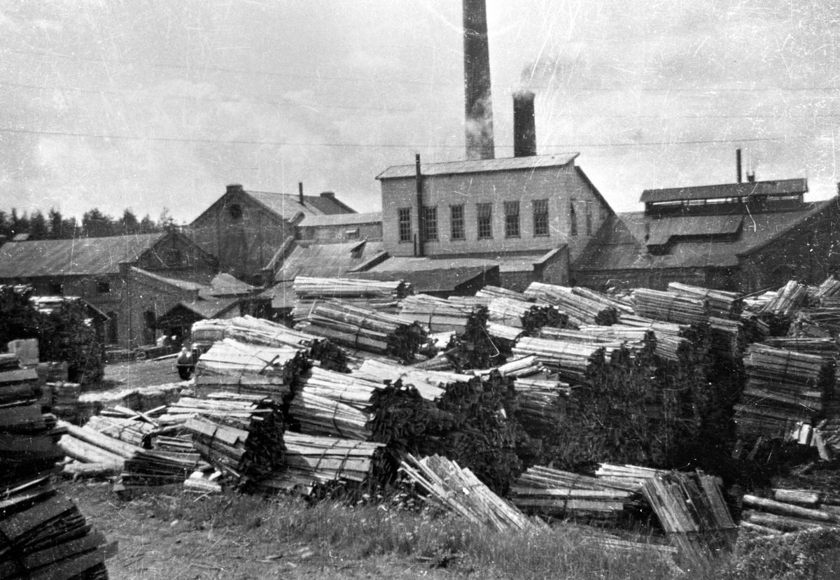 Anno Domkirkeodden, EKSTR: KLEVFOS PAPIRFABRIKK, RÅMATERIALE I FORGR. , MASSEVIRKE"VED", ÅDALSBRUK Løten.