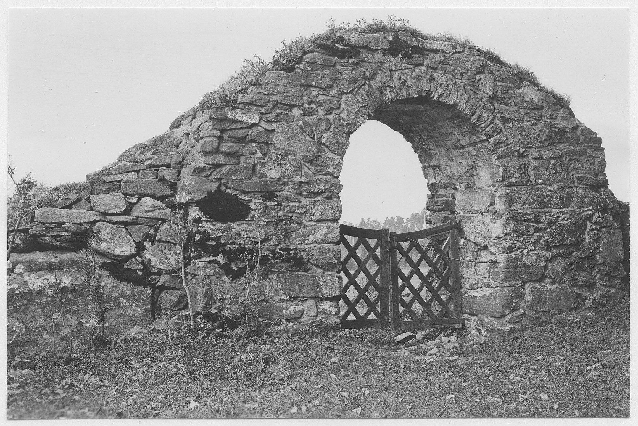 Mårten Sjöbeck, Skallsjö ödekyrkogård