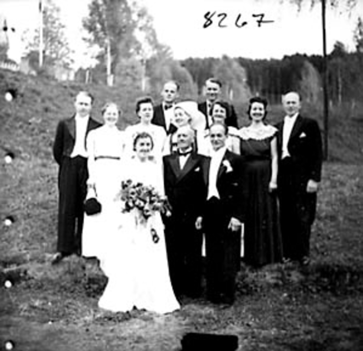Anno Domkirkeodden, GRUPPE 12, BRYLLUP, HALVARD BRYN MED BRUD DATTER AV KRISTIAN FJELD, STATSRÅD OG ORDFØRER