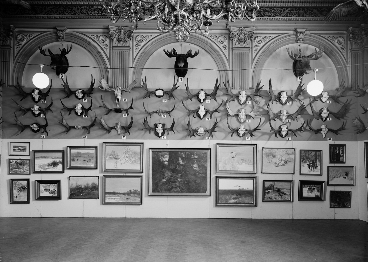 Paul Sandberg, Uppsala Läns Jaktvårdsförenings jubileumsutställning på Östgöta studentnation, Uppsala 1944