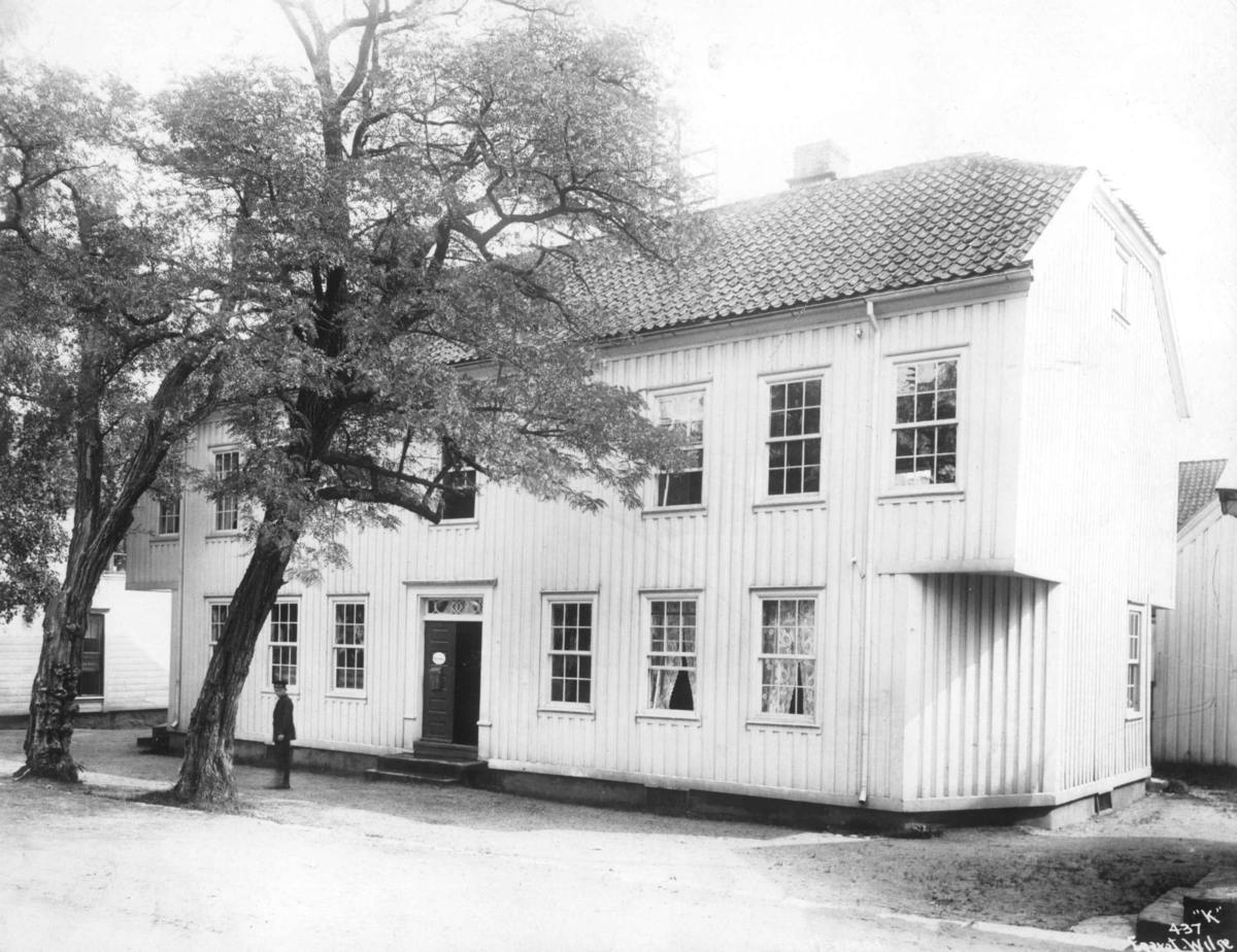 Anders Beer Wilse, Lillesand 1912.