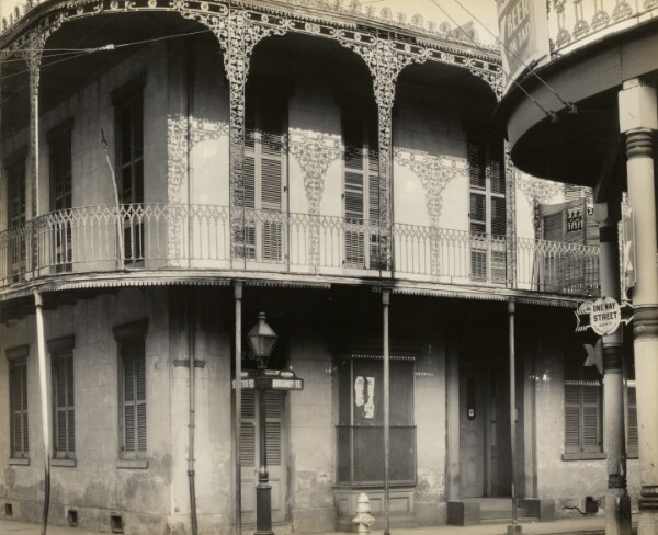Walker Evans, French Quarter House in New Orleans
