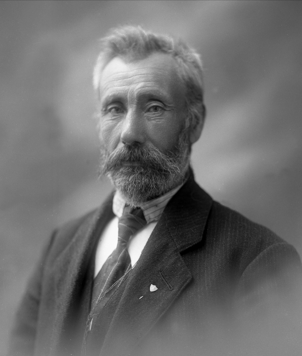 Gustav Borgen, NFB.40334