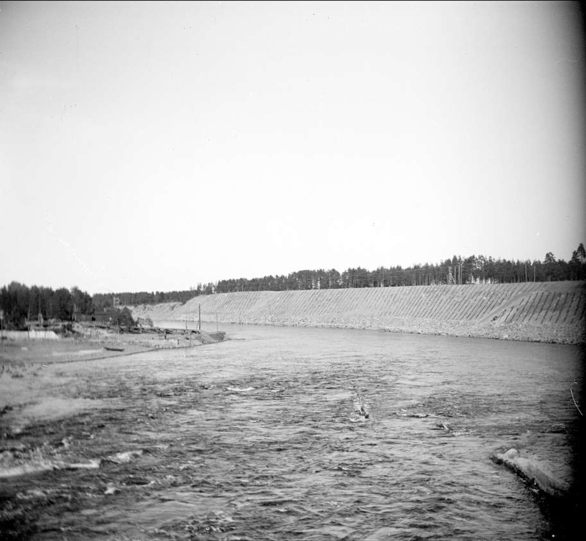 August Fredrik Schagerström, The Dalälven at Älvkarleby, Älvkarleby parish, Uppland, September 1916