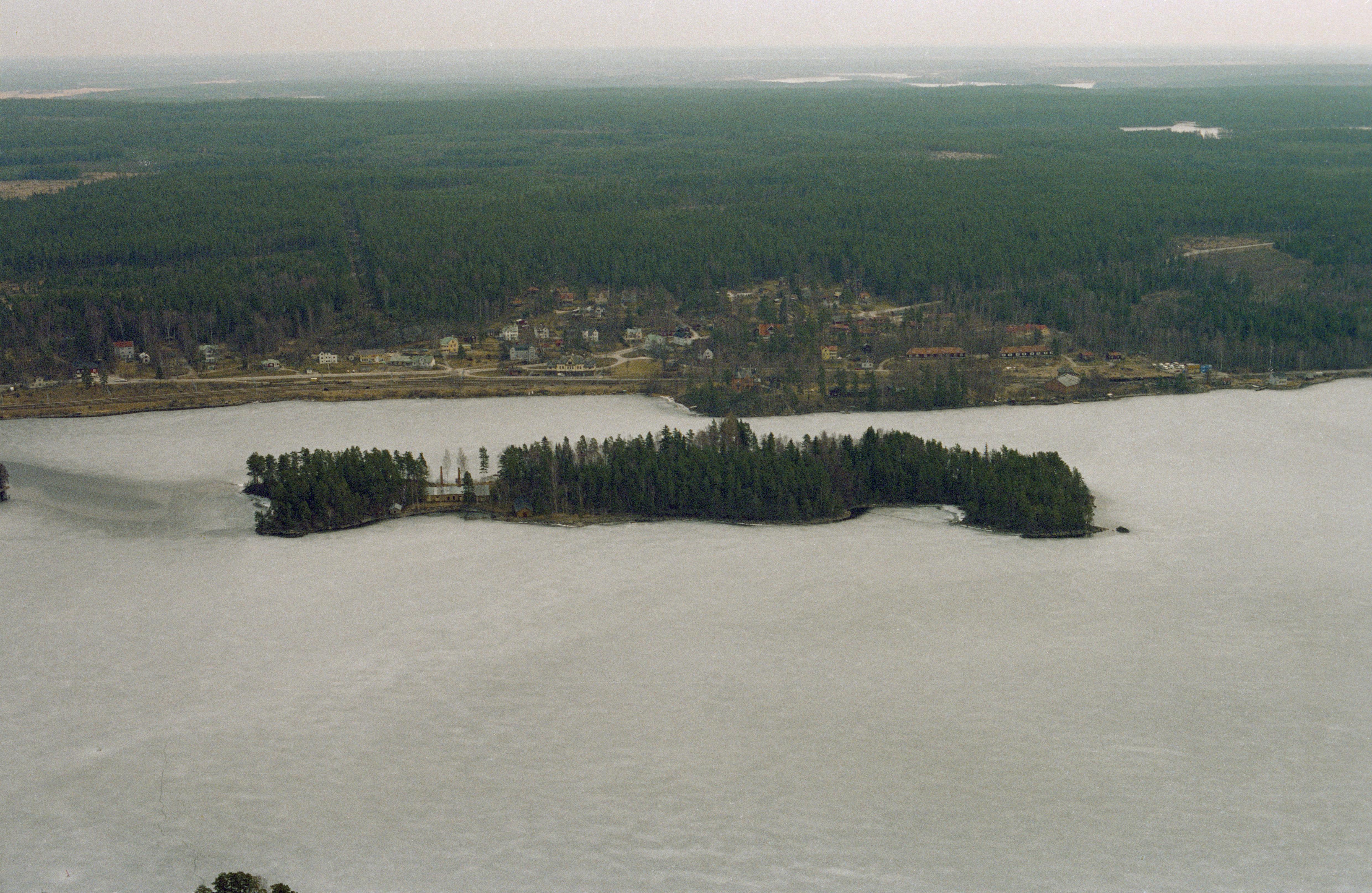 Jan Norrman, Västervåla 83:1