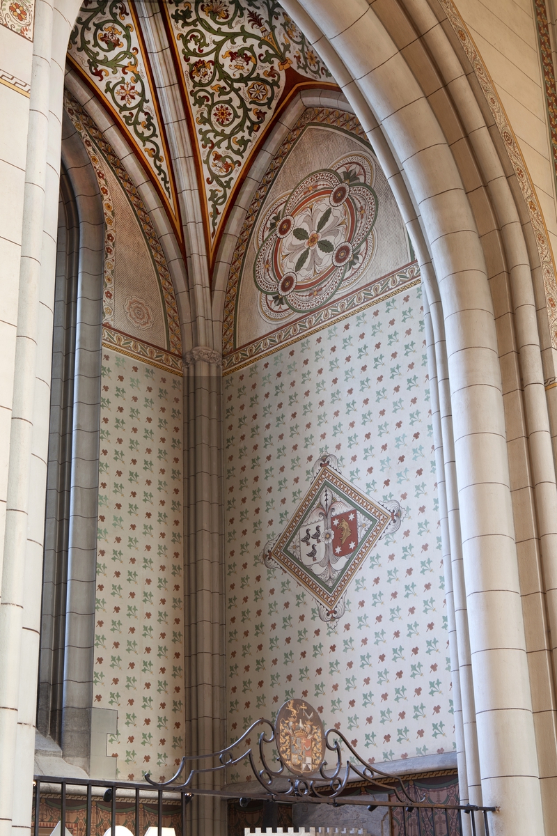 Olle Norling, The Eastern and Northern Wall of von Wernstedt’s Cows, Uppsala Cathedral, Uppsala 2013