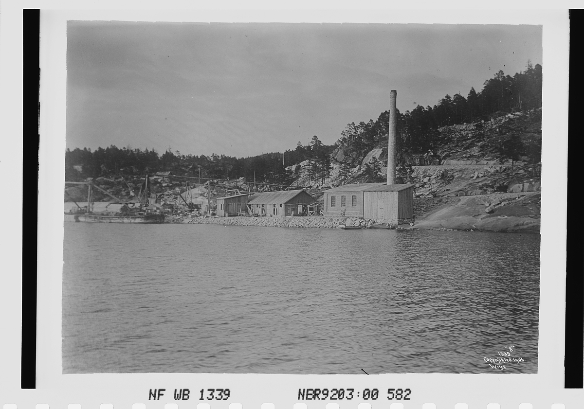 Anders Beer Wilse, Prot: Liholt Granitbrud A/S Geo Luttensee set fra Söen