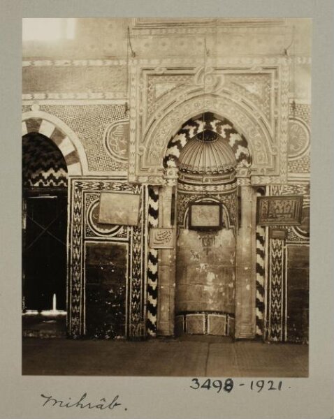 K.A.C. Creswell, Mihrab of the mausoleum of Mamluk Sultan al-Adil Tumanbay, Cairo