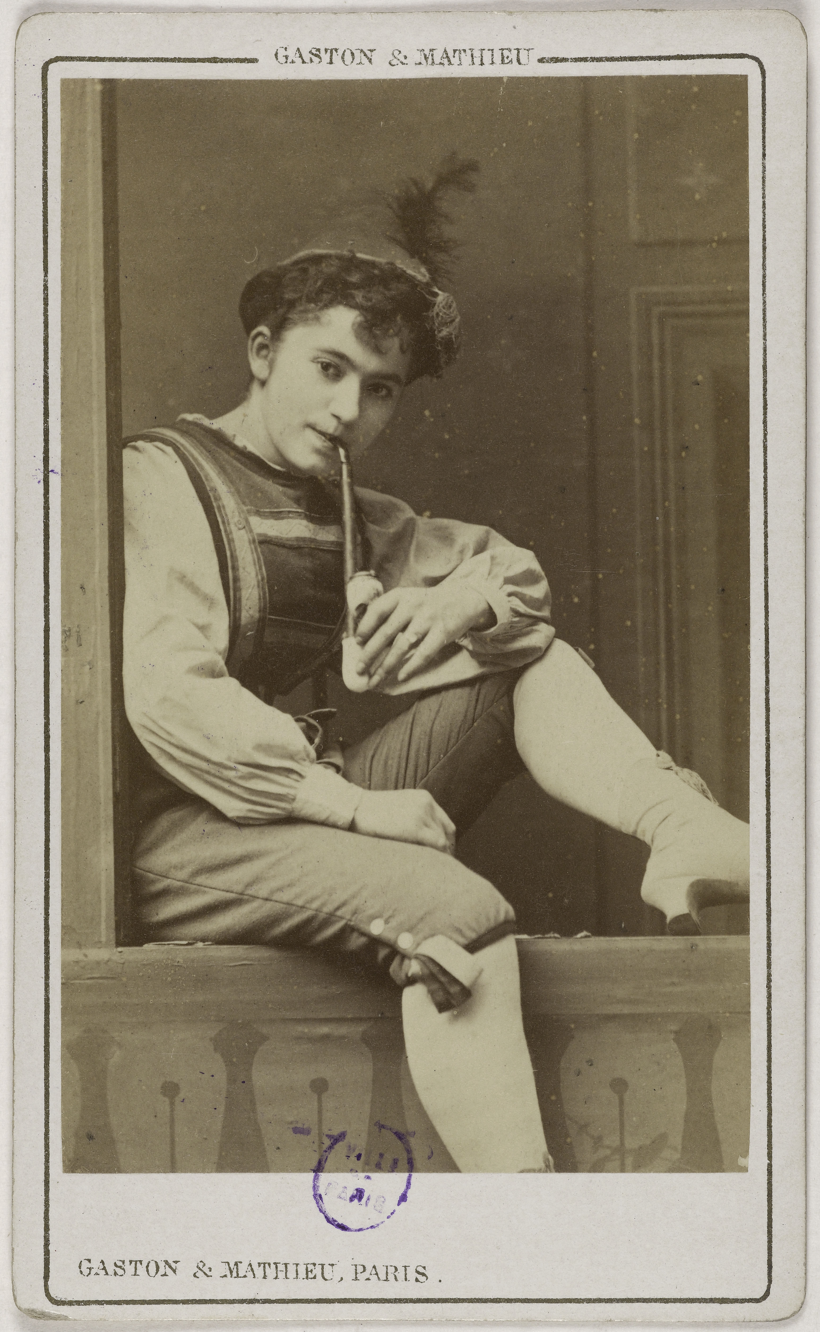 Gaston & Mathieu, Portrait de Marguerite Debreux (actrice)