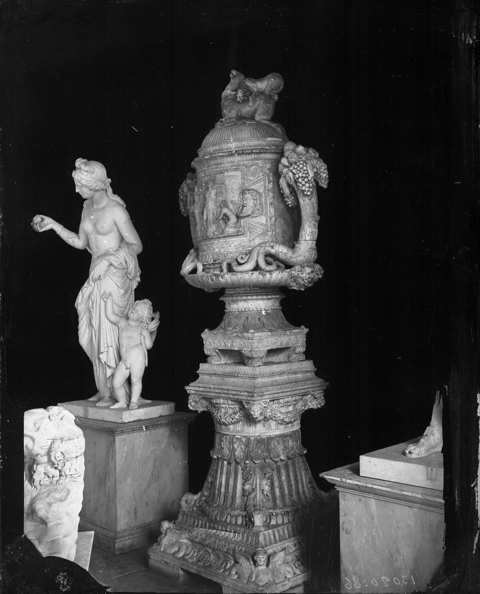 Carl Curman, Staty-interiör.