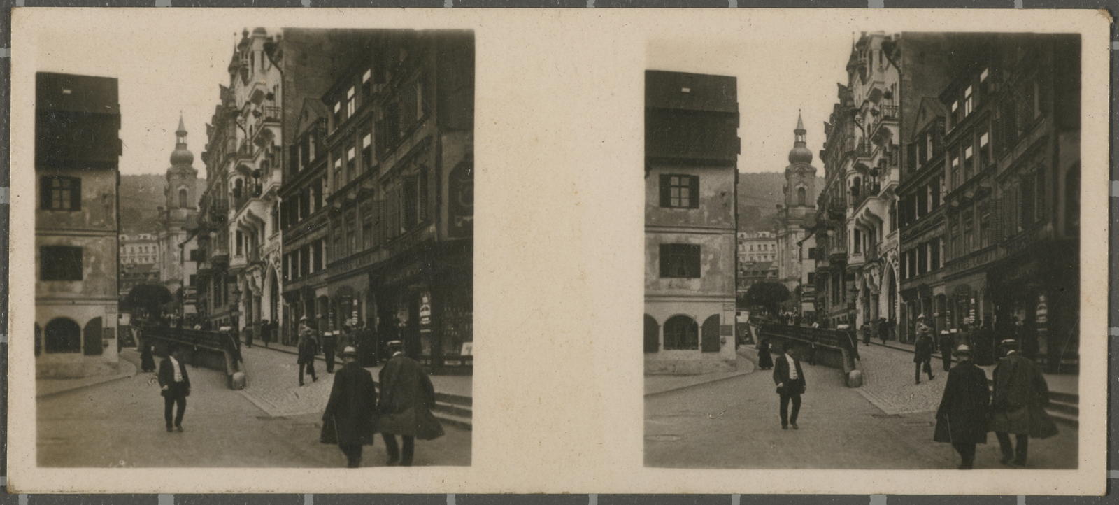 Desconegut, N.º 74. Brno. (Brünn). - Una calle.