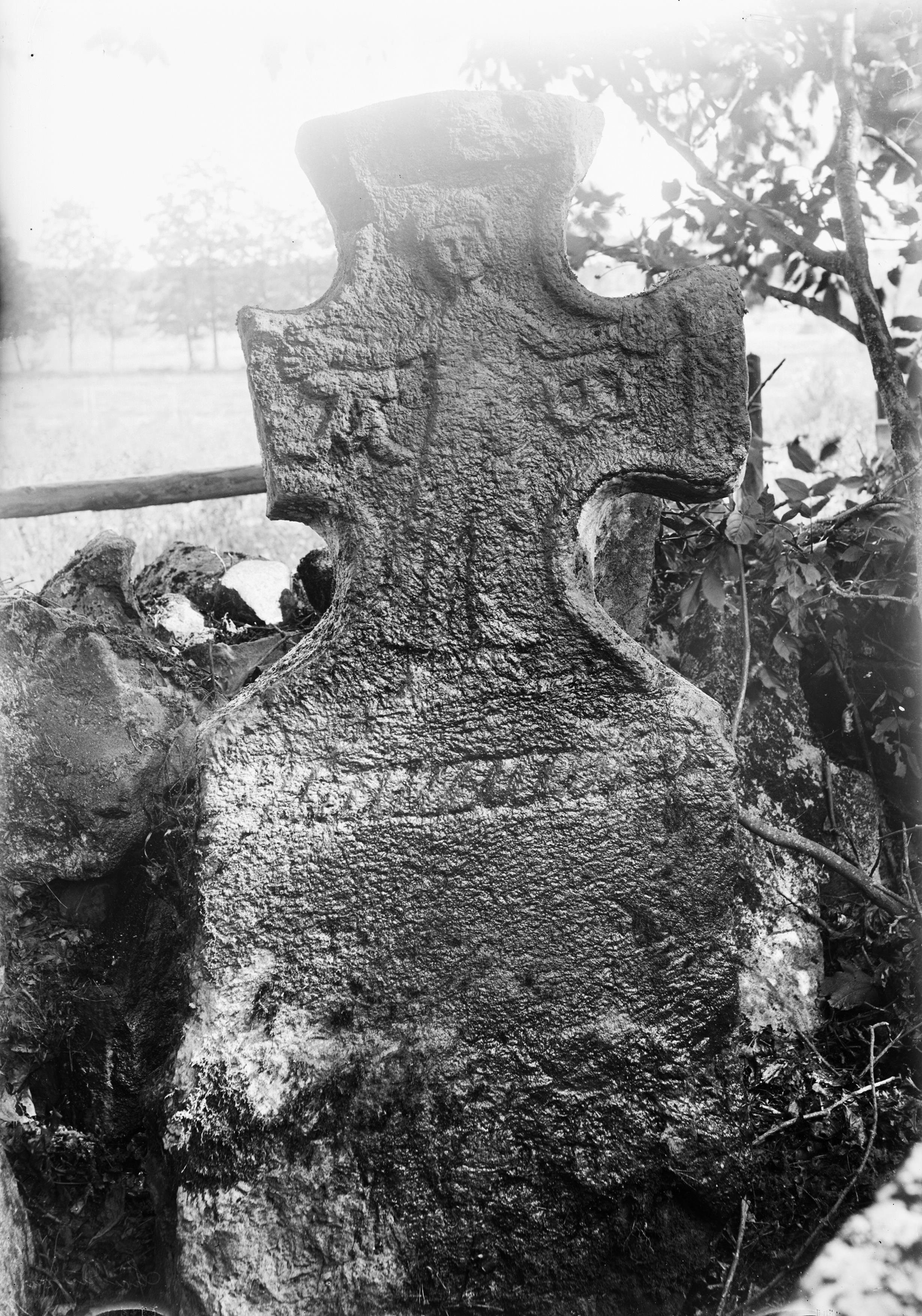 Anders Roland, Lindärva kyrka