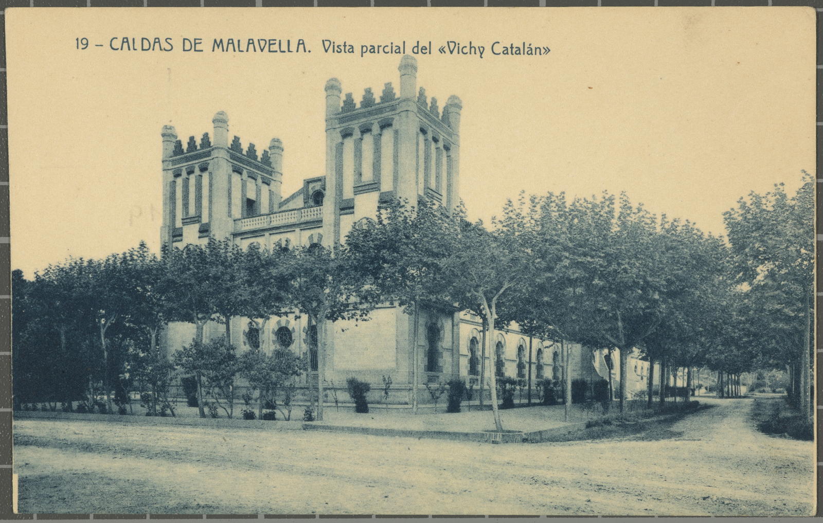 Josep Thomas Bigas, 19 - CALDAS DE MALAVELLA. Vista parcial del "Vichy Catalán"